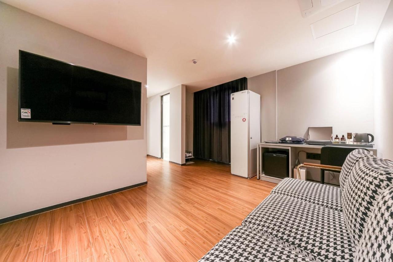 Pohang Brown Dot Hotel Eksteriør billede